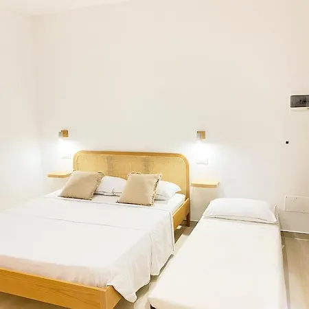 Casa Sacuri 招待所 Rudalza