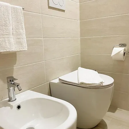 Casa Sacuri בית הארחה