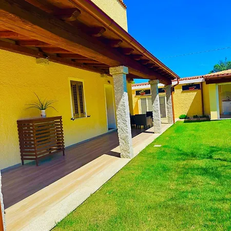 Guest house Casa Sacuri *