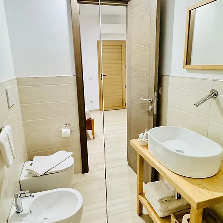 Casa Sacuri 3*